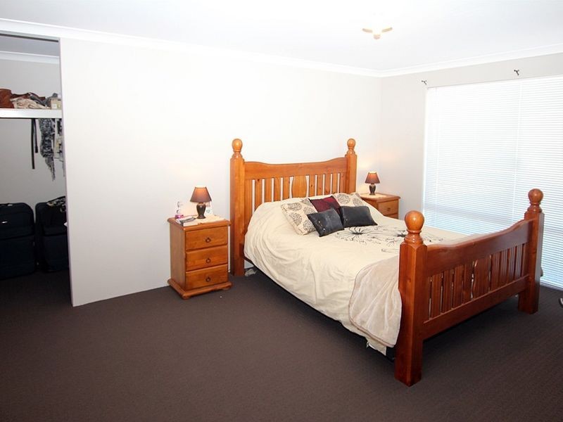 186 Yindana Boulevard, Lakelands WA 6180