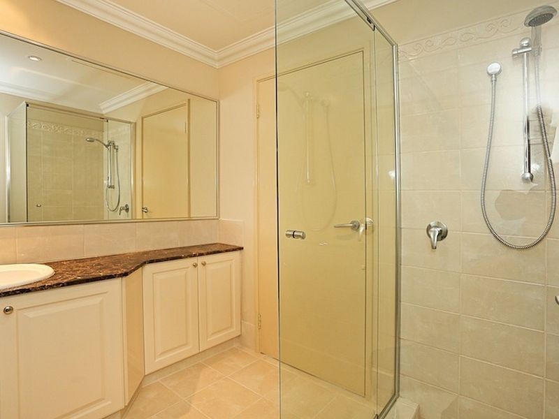 6/37 Dolphin Drive, Mandurah WA 6210