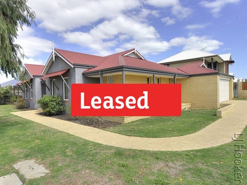1 Dalona Parkway, Lakelands WA 6180