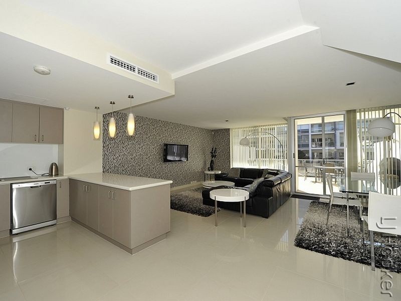 8/4 Torcello Mews, Mandurah WA 6210