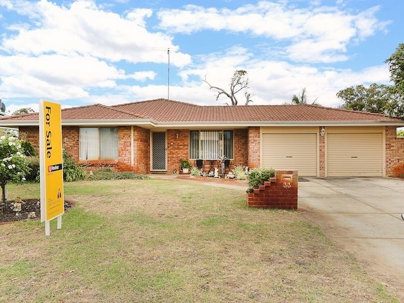 33 Erica Street, Coodanup WA 6210