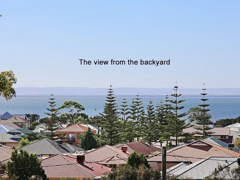 11 Haze Road, Falcon WA 6210