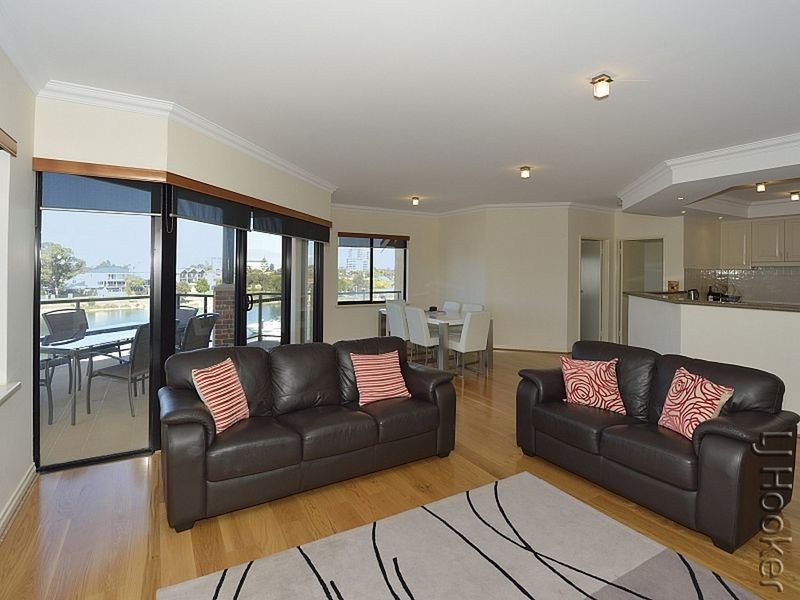 55/37 Dolphin Drive, Mandurah WA 6210