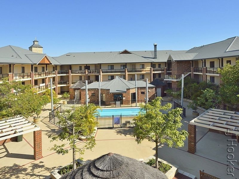 55/37 Dolphin Drive, Mandurah WA 6210