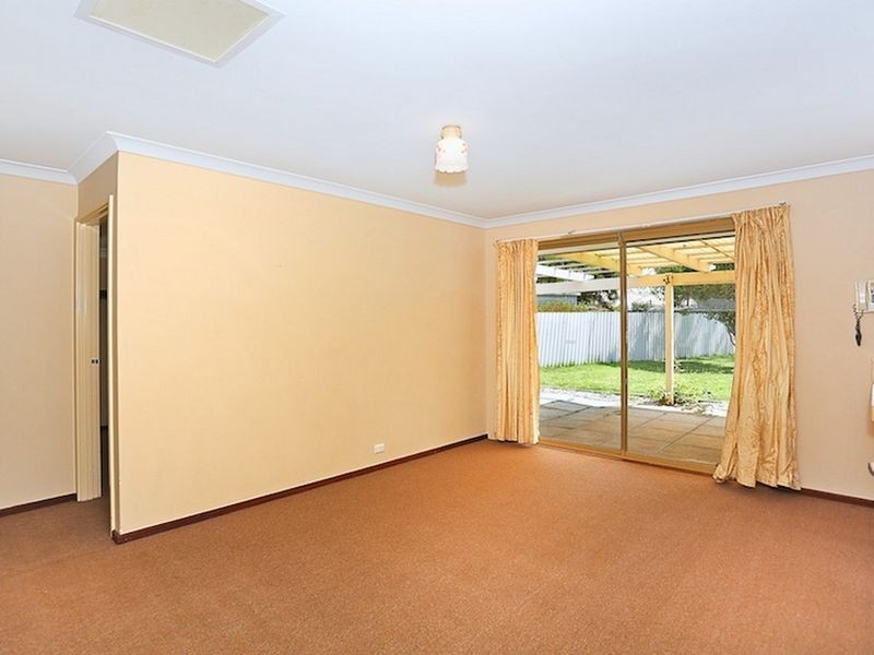 14 Zambesi Drive, Greenfields WA 6210