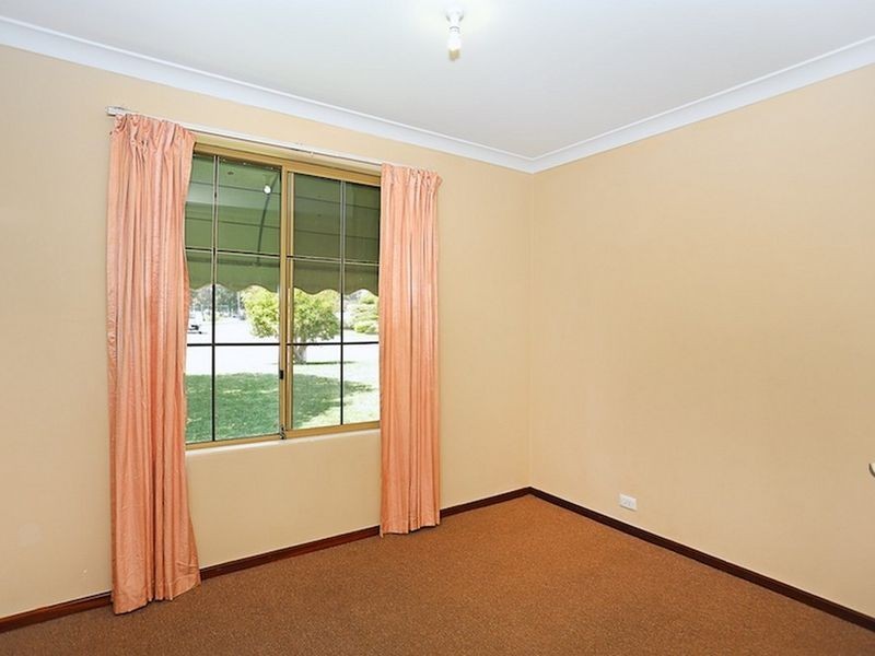14 Zambesi Drive, Greenfields WA 6210
