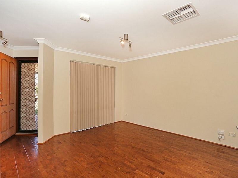 8 Kalgan Retreat, Greenfields WA 6210