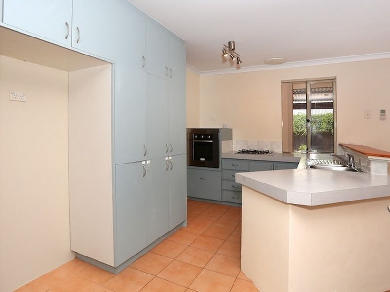 8 Kalgan Retreat, Greenfields WA 6210