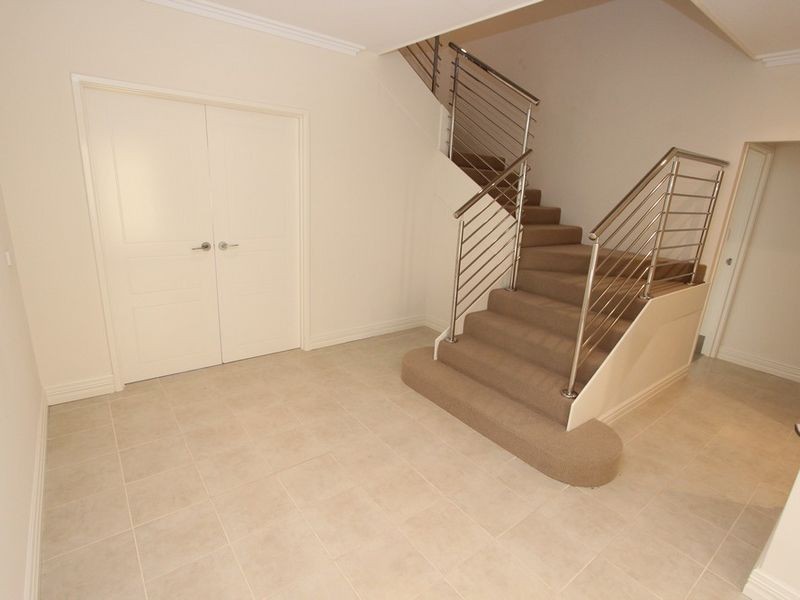 11 Cormorant Key, Wannanup WA 6210