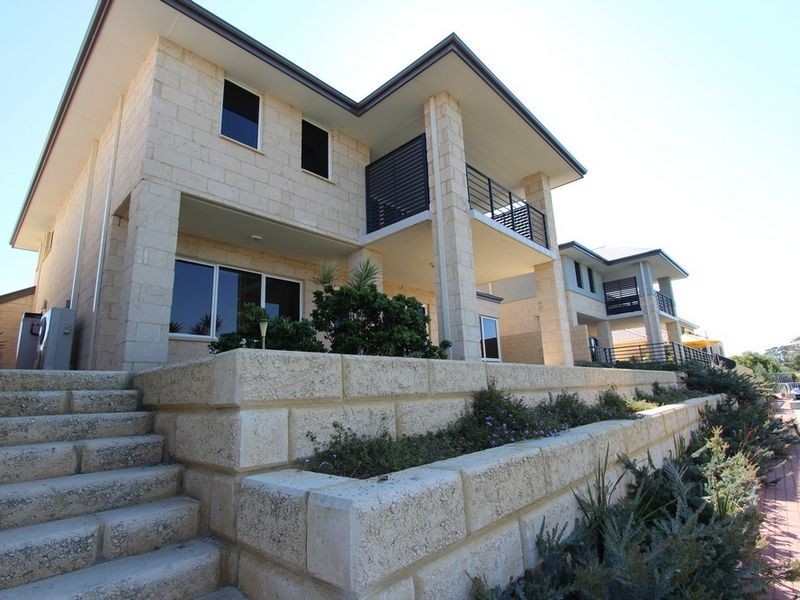 11 Cormorant Key, Wannanup WA 6210