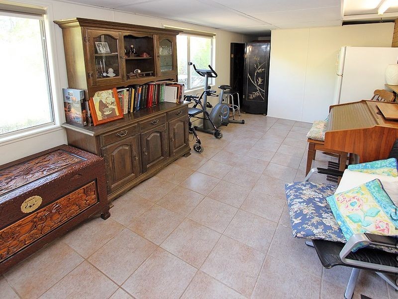 56 Kookerbrook Street, Dudley Park WA 6210