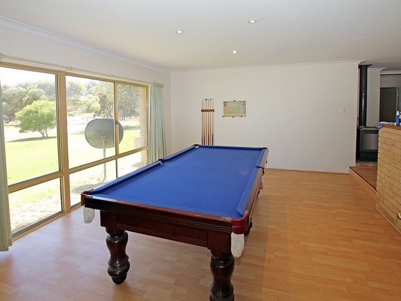 81 Armstrong Hills Drive, Lake Clifton WA 6215