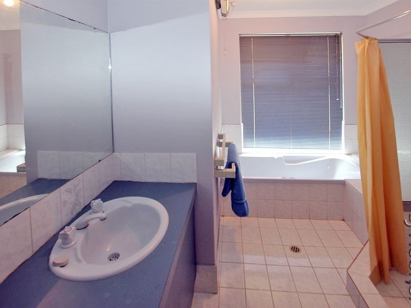 81 Armstrong Hills Drive, Lake Clifton WA 6215