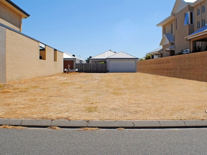 141 Darwin Terrace, Dudley Park WA 6210