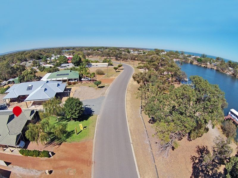 18 Riverside Drive, Furnissdale WA 6209