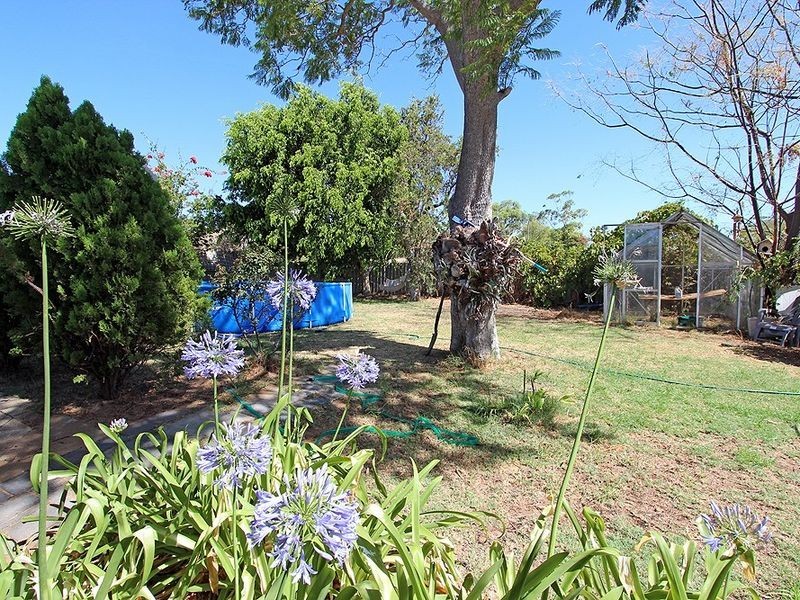 51 Wyeree Road, Mandurah WA 6210