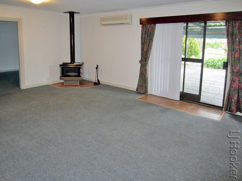 51 Wyeree Road, Mandurah WA 6210