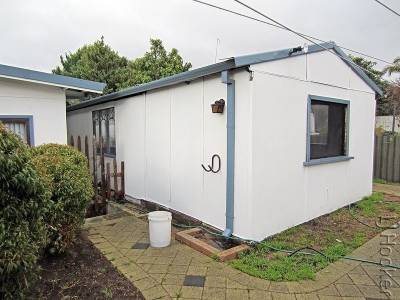 51 Wyeree Road, Mandurah WA 6210