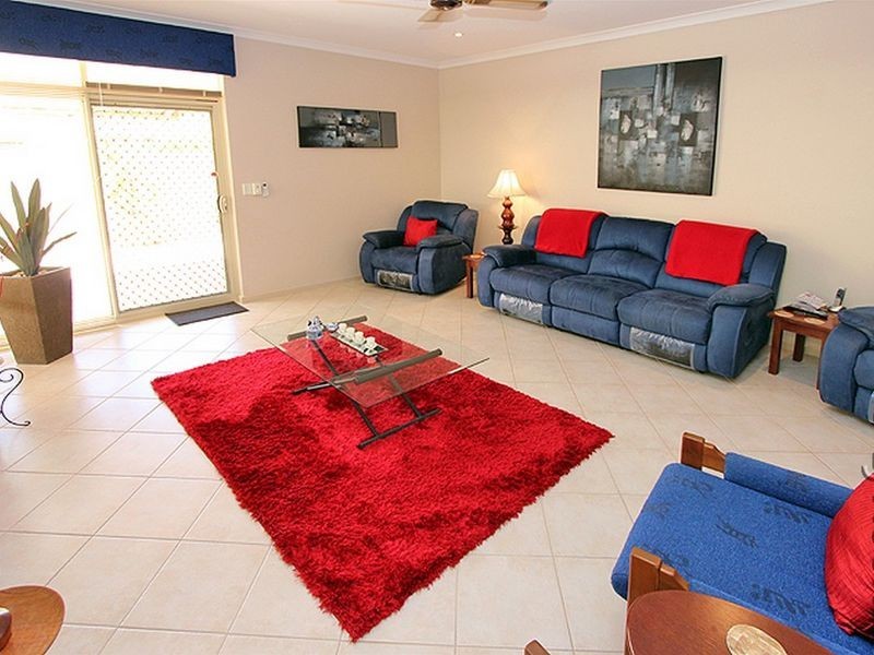 63 Mariners Cove Drive, Dudley Park WA 6210