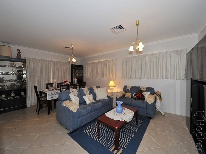 72 Banksia Terrace, South Yunderup WA 6208