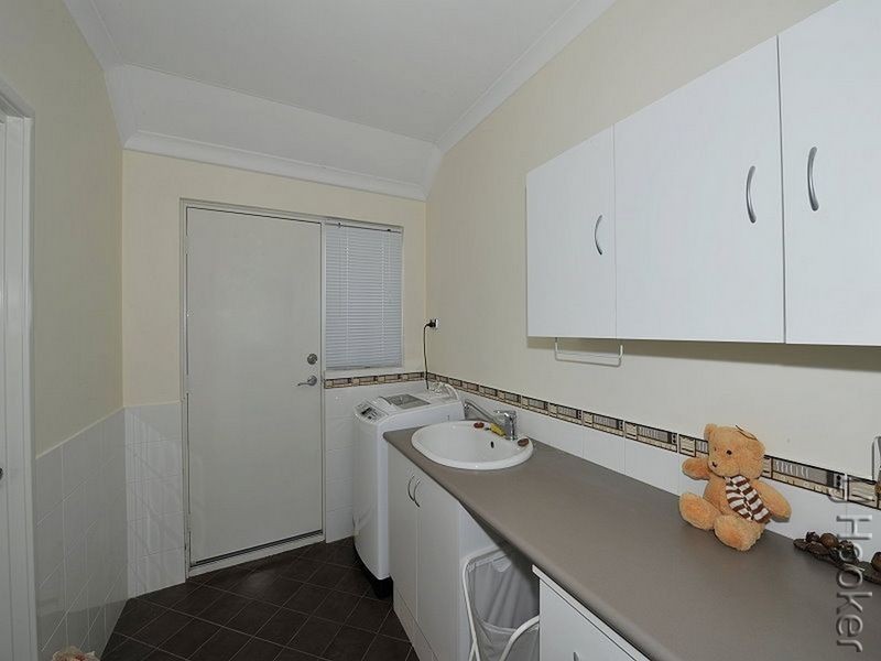 72 Banksia Terrace, South Yunderup WA 6208