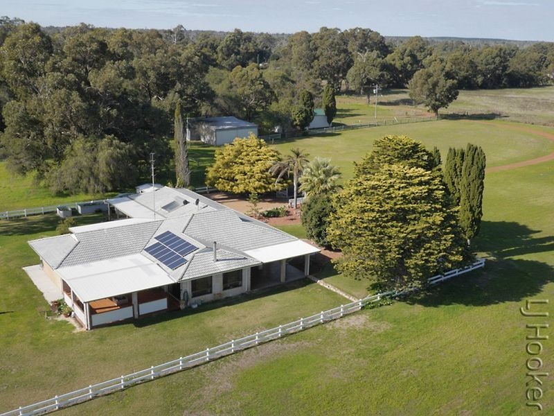 338 Newnham Road, Lake Clifton WA 6215