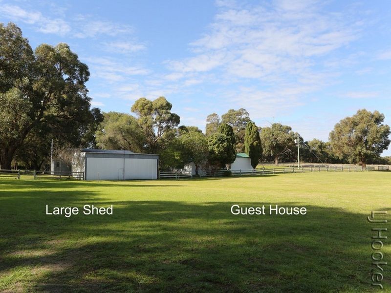 338 Newnham Road, Lake Clifton WA 6215