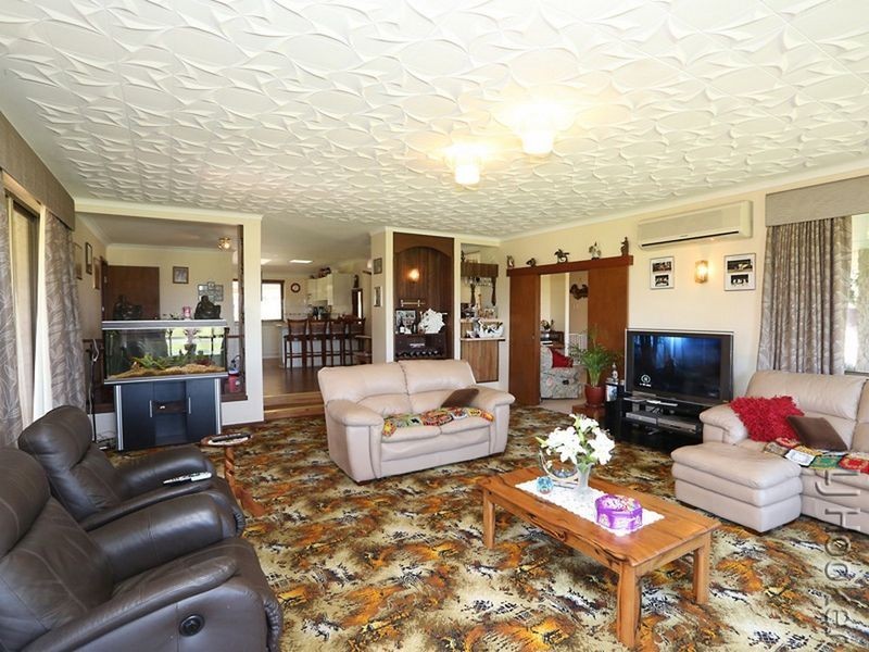 338 Newnham Road, Lake Clifton WA 6215