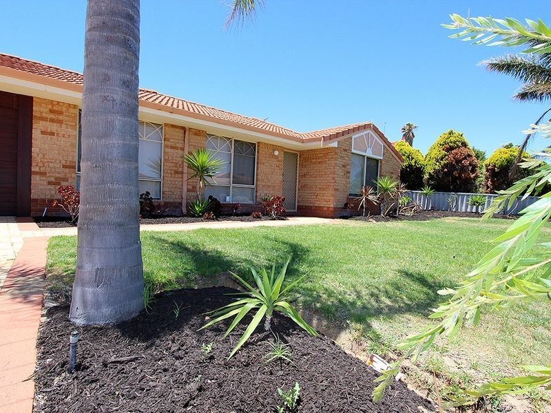 44 Admiralty Crescent, Halls Head WA 6210