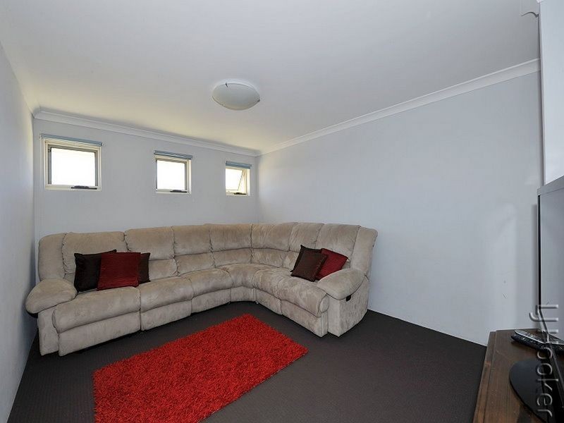 44 Bibbulmun Meander, Ravenswood WA 6208