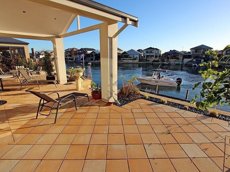 90 Avocet Island Quays, Wannanup WA 6210