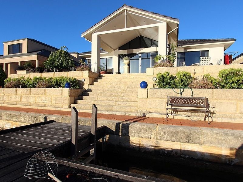 90 Avocet Island Quays, Wannanup WA 6210