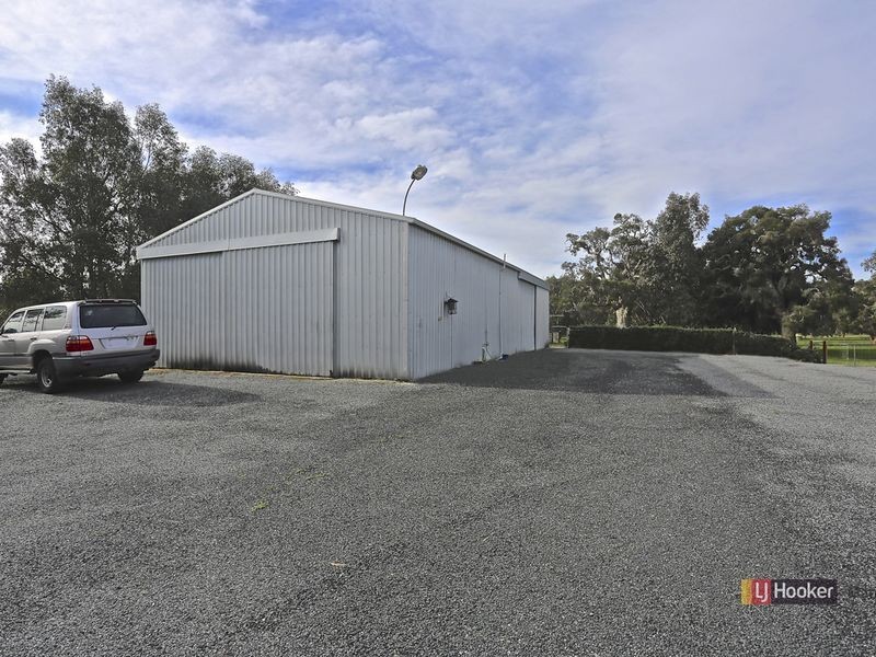 101 Peaceful Waters Drive, Barragup WA 6209
