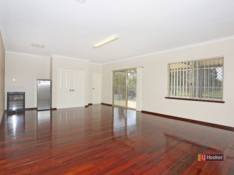 101 Peaceful Waters Drive, Barragup WA 6209