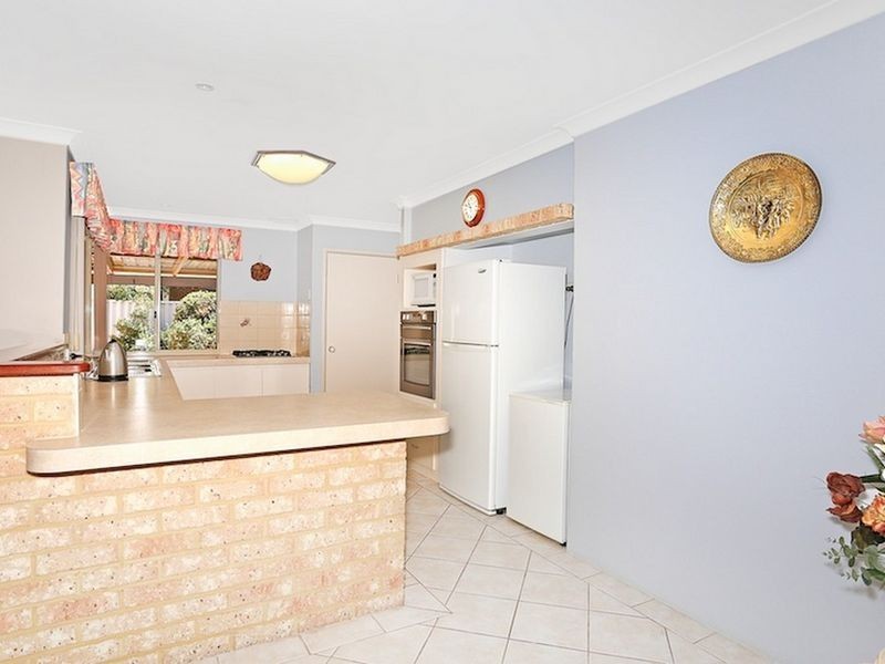 24 Crowthorn Cross, Erskine WA 6210