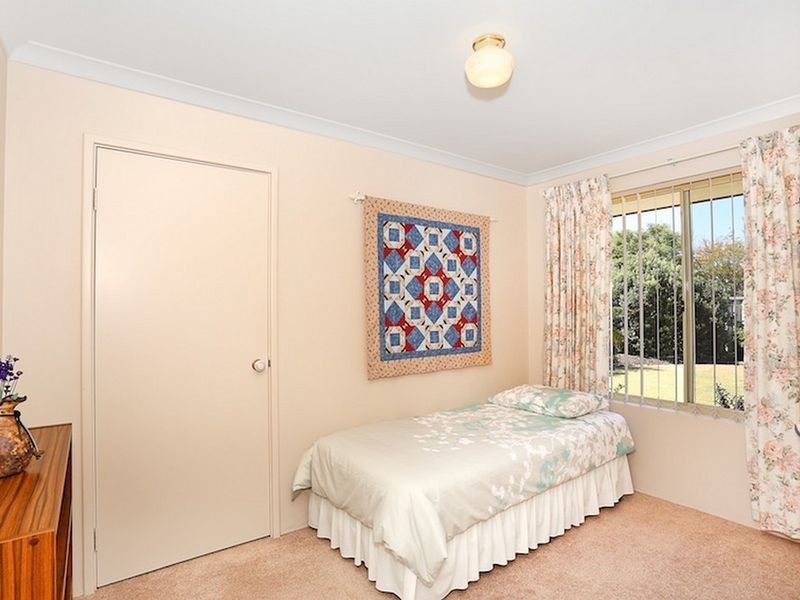 24 Crowthorn Cross, Erskine WA 6210