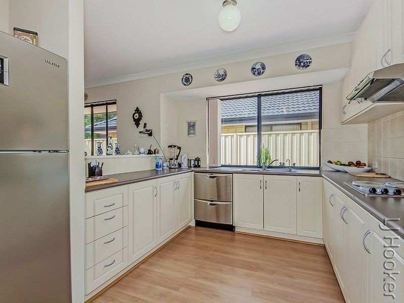 24 Bennett Brook Circle, Greenfields WA 6210