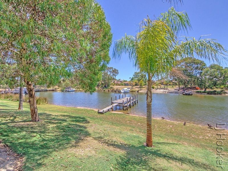 7 Robertson Grove, South Yunderup WA 6208