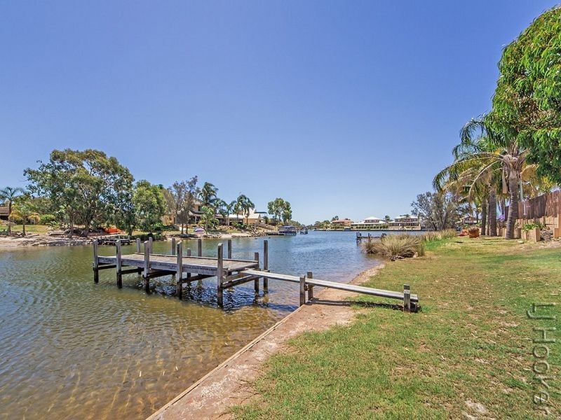 7 Robertson Grove, South Yunderup WA 6208