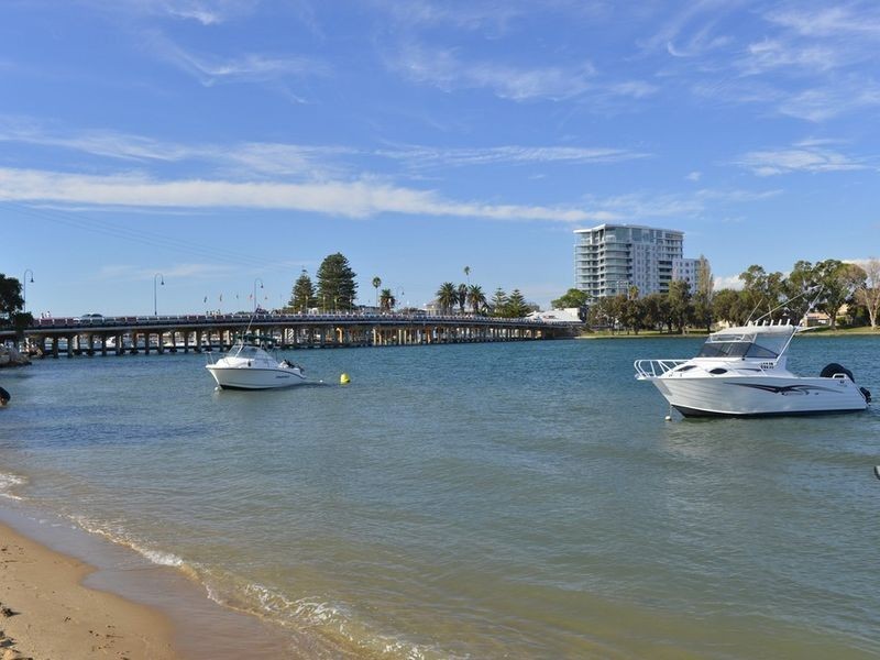 14 Ward Street, Mandurah WA 6210