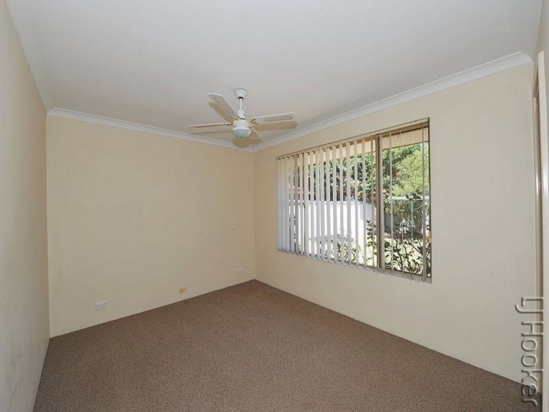 34 Fairway Crescent, Meadow Springs WA 6210