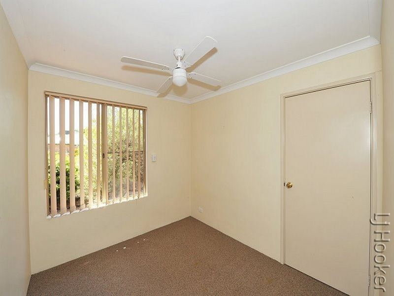 34 Fairway Crescent, Meadow Springs WA 6210