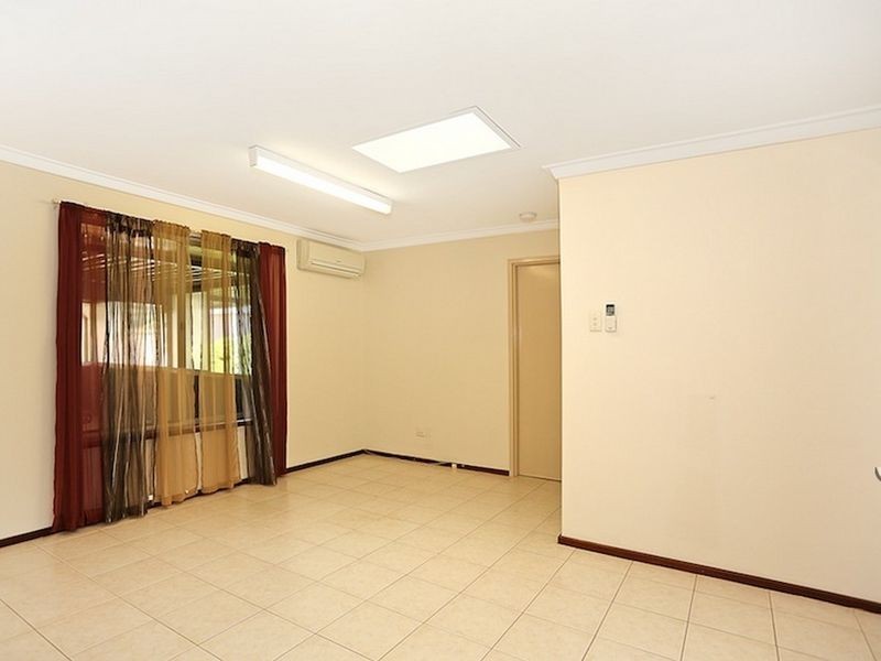 6 Jurrell Street, Mandurah WA 6210