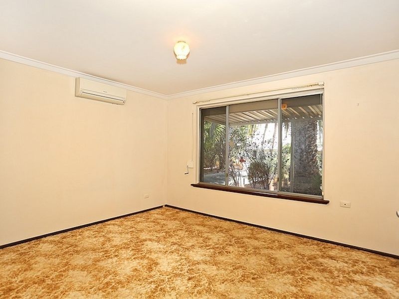 6 Jurrell Street, Mandurah WA 6210