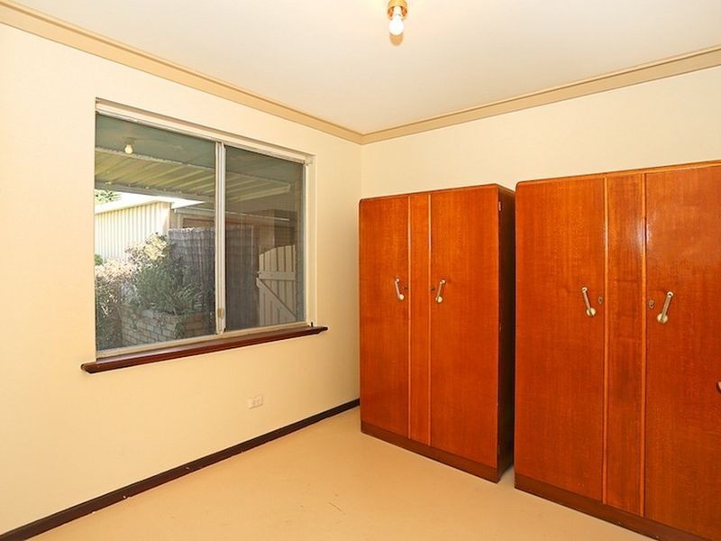 6 Jurrell Street, Mandurah WA 6210