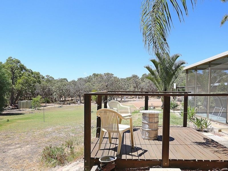 425 Mulga Drive East, Parklands WA 6180