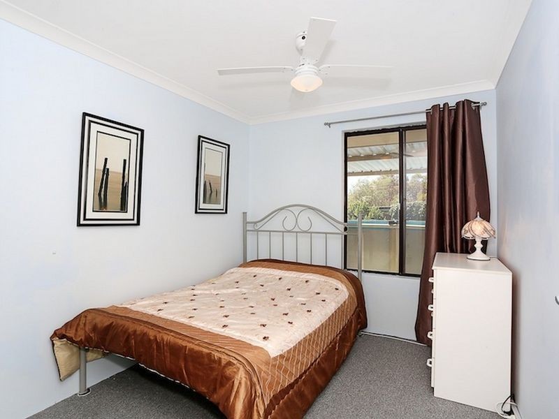 425 Mulga Drive East, Parklands WA 6180