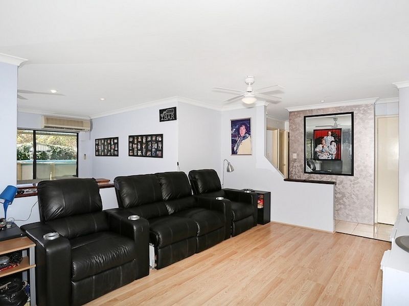 425 Mulga Drive East, Parklands WA 6180