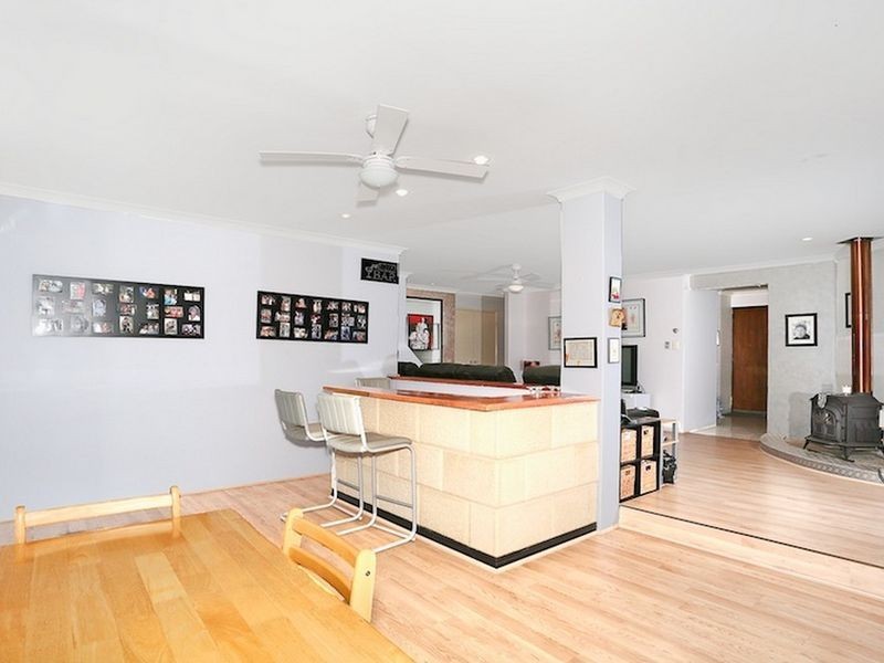 425 Mulga Drive East, Parklands WA 6180