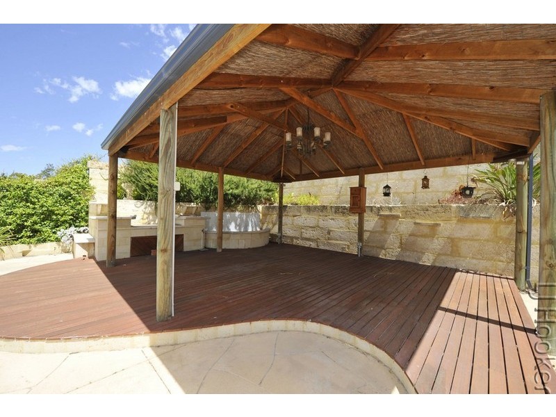 18 Hestia Way, San Remo WA 6210